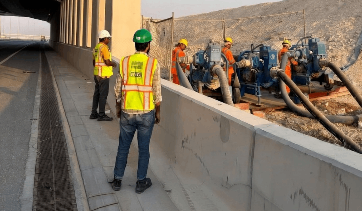 Ashghal Carries Preventive Maintenance of 170,000 Rainwater Gullies, 658 Kilometres of Drainage